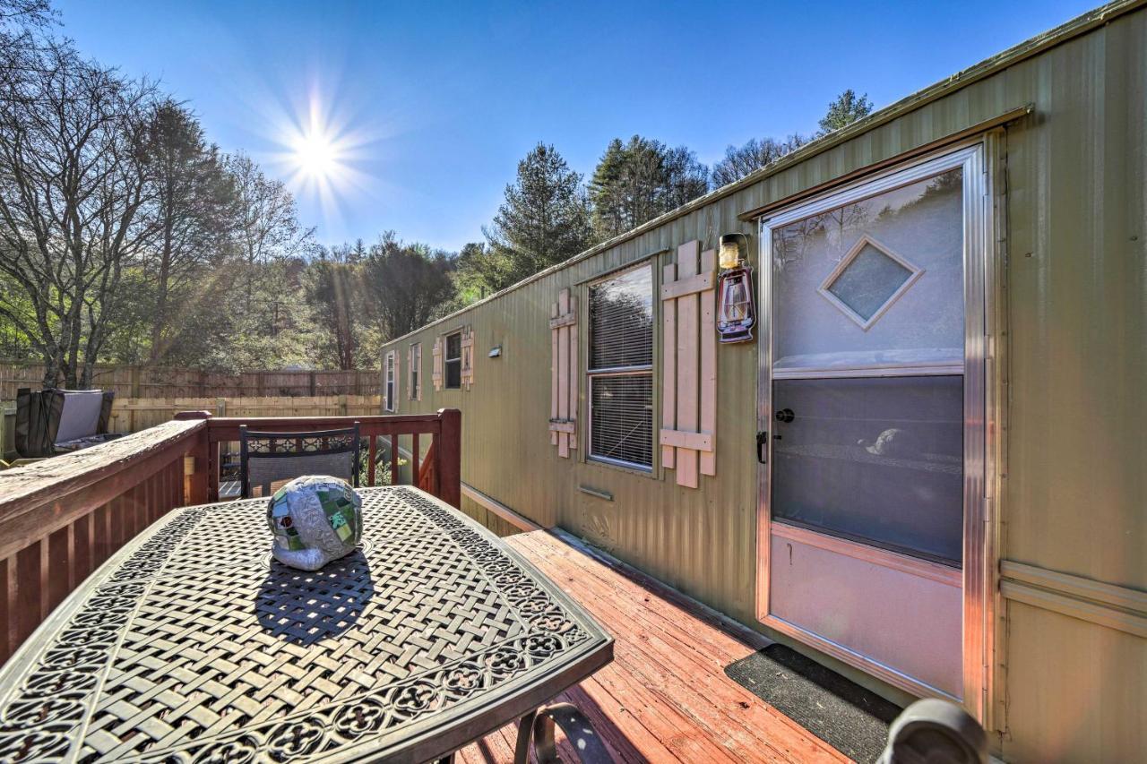 Smoky Mountain Vacation Rental With Hot Tub And Kayaks Whittier 外观 照片